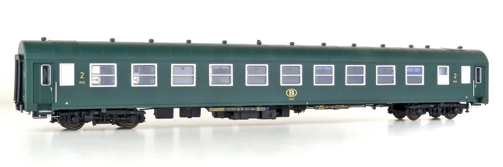 Must-Have LS MODELS 42070 - Carrozza di 2a classe tipo I5 BC, SNCB/NMBS, ep.III