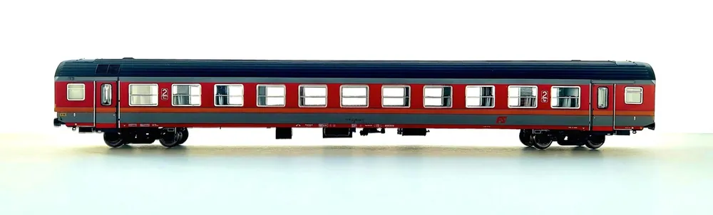VITRAINS 3278 - Carrozza MDVE di 2a classe, FS, ep.IV **ILLUM.** Ordina Subito