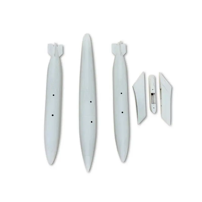 Drop Tanks and Pylons Set (3) OV-10 Bronco 20cc Ordina Subito