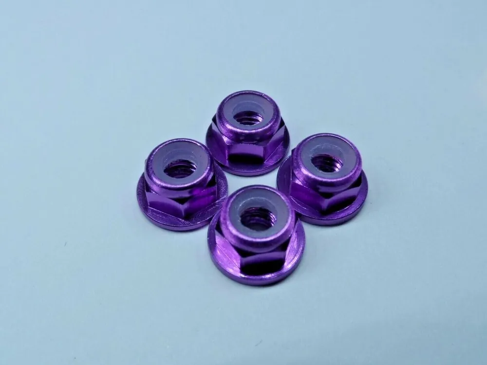 Ultime Pezzi Marka Racing Dadi Ruota in Alluminio Flangiati da 2mm – Viola (4Pz)