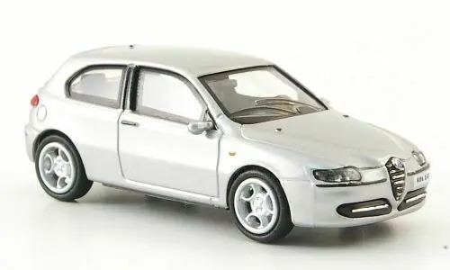 Ultimissimo Modello 38411 Ricko HO Alfa Romeo 147 1.9 Multijet colore argento scala 1 87