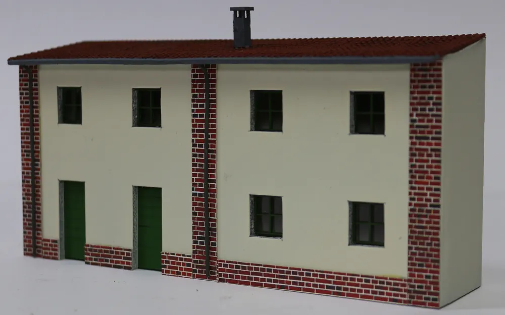 590DM HO Edificio 2 case in bassorilievo articolo artigianale montato e illumin. Di Tendenza