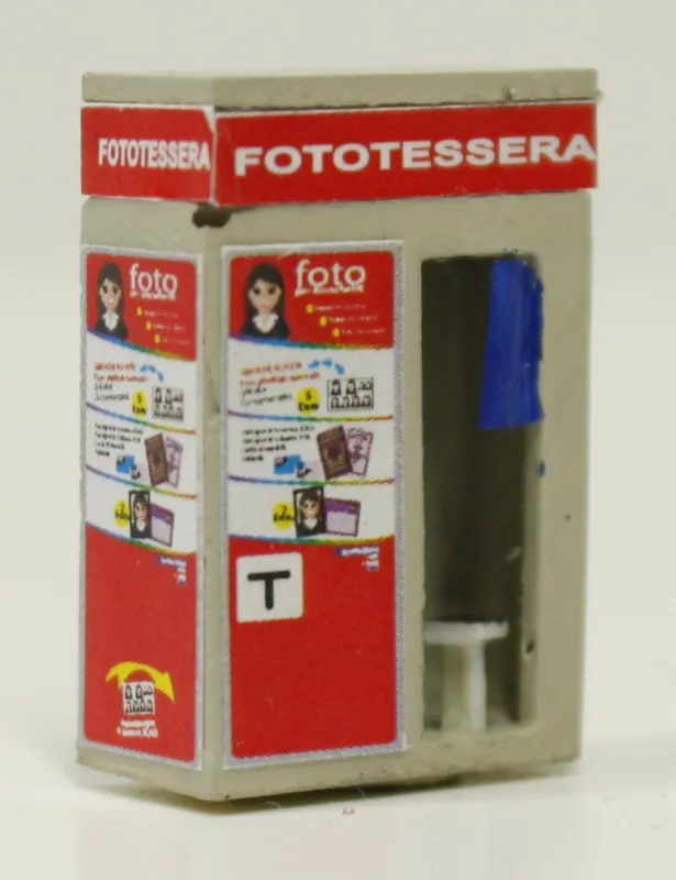 829DM HO Cabina fototessera italiana montata colorata e illuminata scala 1 87 Non Perdere