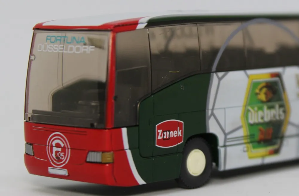 Solo Oggi A0061 Wiking HO scala 1 87 Bus Gran Turismo usato senza scatola