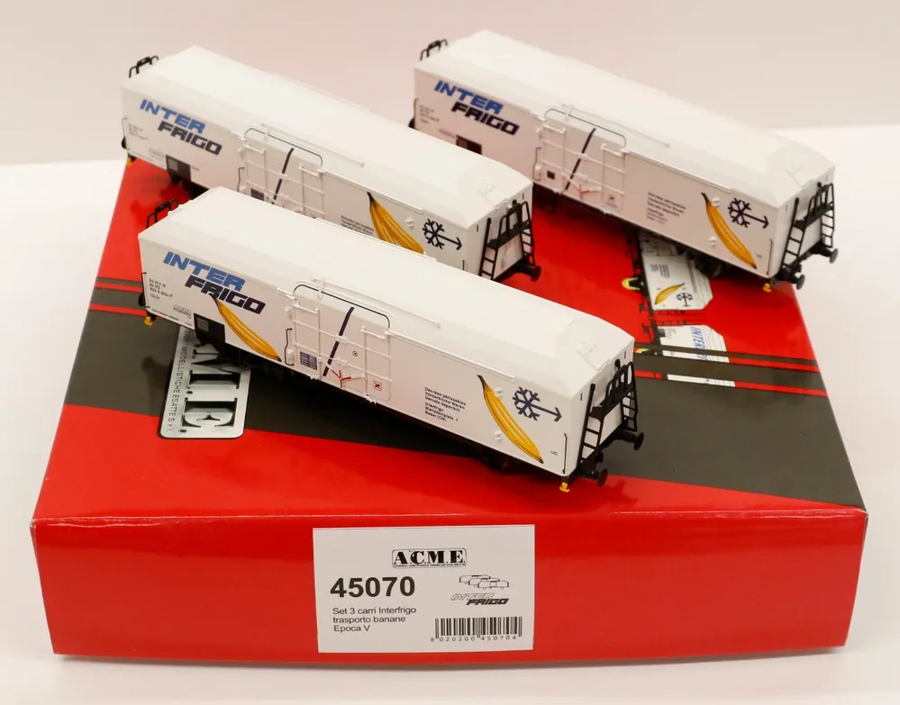 ACME 45070 Set 3 carri Interfrigo FS isotermici per trasporto banane, portellone Popolare