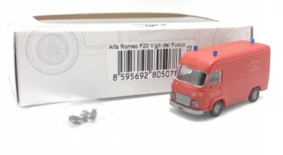 IGRA MODEL PI6618053 - Alfa Romeo F20 Vigili del fuoco - Scala H0 1 87 Reso Gratuito