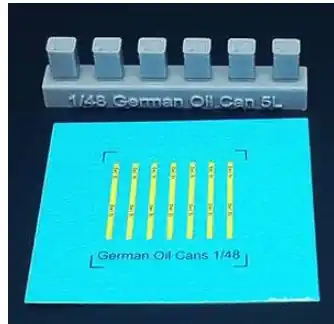 Offerta WWII German 5 Litre Oil Cans