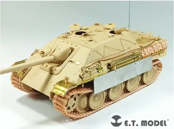 E35-304 WWII German Jagdpanther Ausf.G1 Offerta Lampo